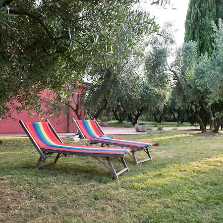 Conca D' Oro Villa *